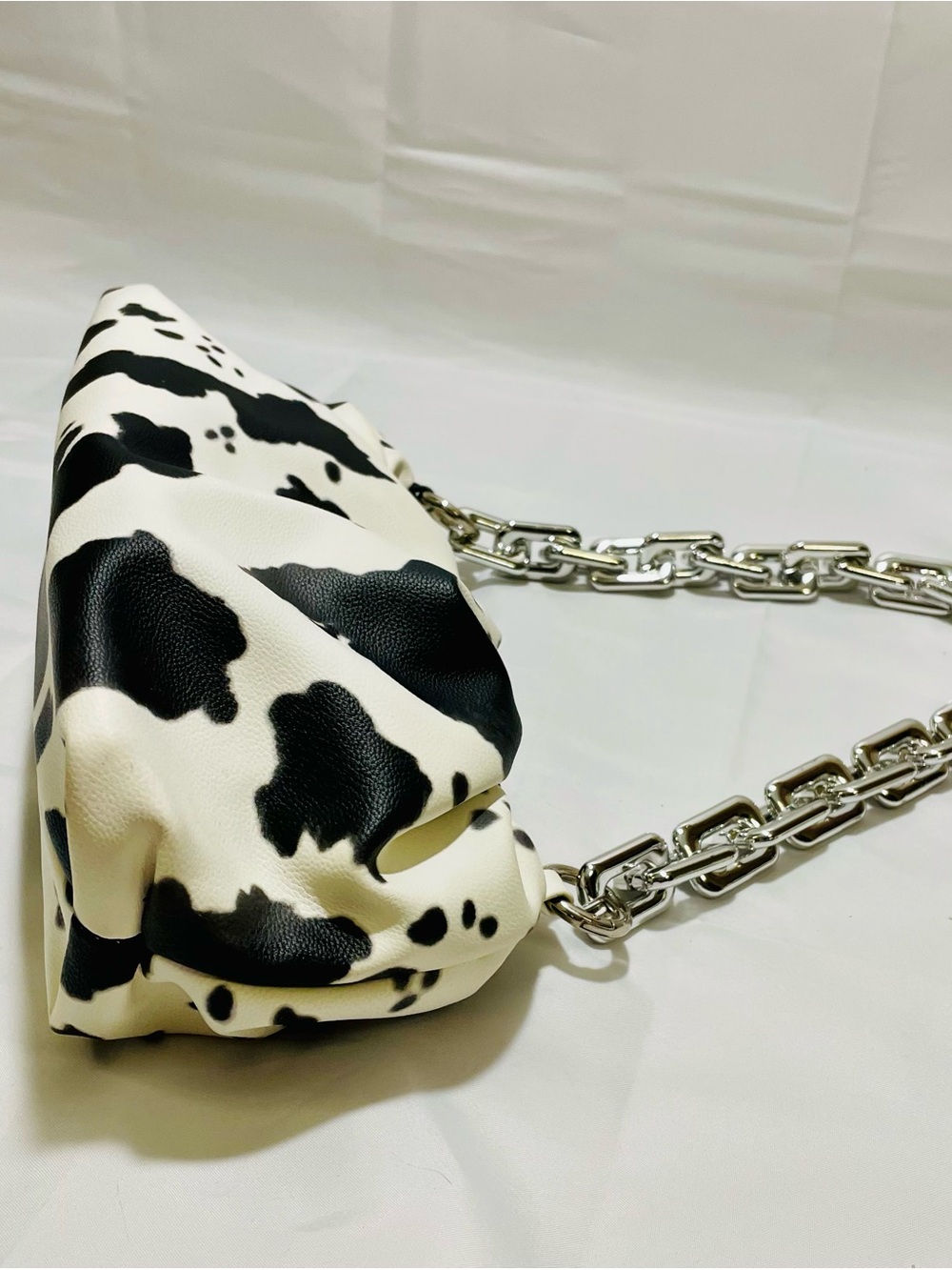 Bam Forever Boutique “Holy Moo-ly” Cow Bag & Coordinating Wristlet/Card Holder - Picture 8 of 16